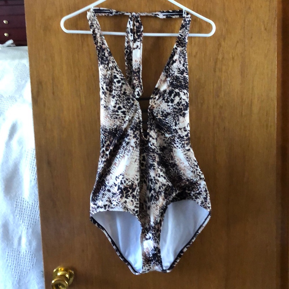 Liz Claiborne one piece swimsuit